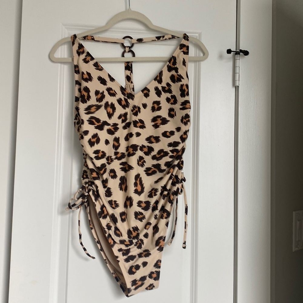 Kona sol one piece swimsuit